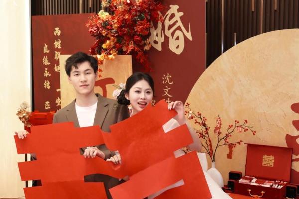 想选个良辰吉日订婚,请问2025年有哪些好日子适合订婚 想选个良辰吉日订婚,请问2025年有哪些好日子适合订婚