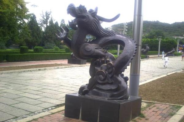 五云花浩日边红打一生肖动物解析,必看攻略 五云花浩日边红打一生肖动物解析,必看攻略